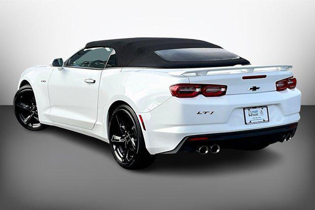 Photo of 2020 Summit White Chevrolet Camaro