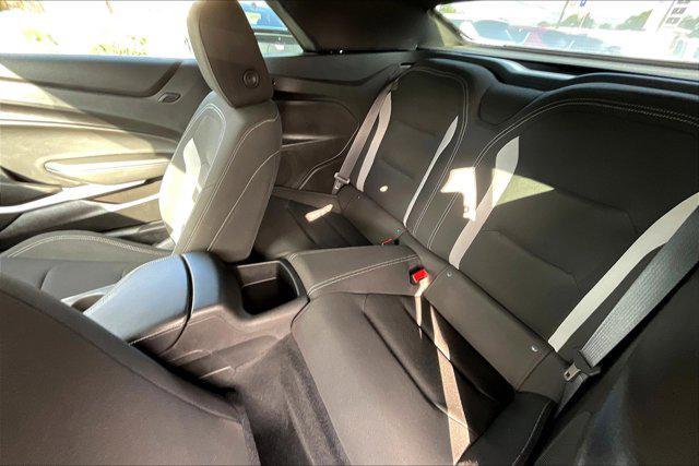 Photo of 2020 Summit White Chevrolet Camaro