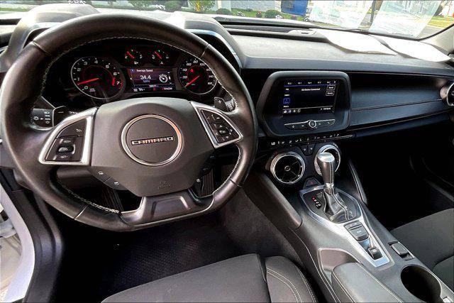 Photo of 2020 Summit White Chevrolet Camaro
