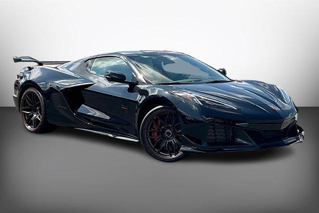 Photo of 2023 Carbon Flash Metallic Chevrolet Corvette