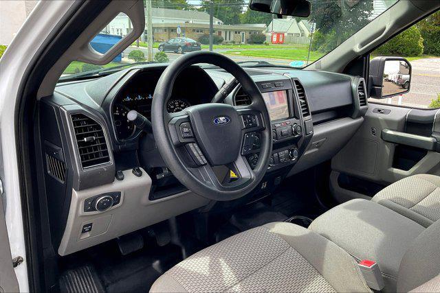 Photo of 2019 Oxford White Ford F-150