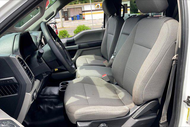 Photo of 2019 Oxford White Ford F-150