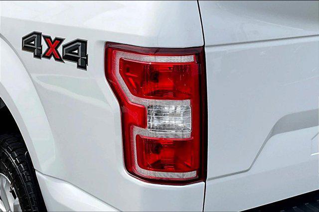 Photo of 2019 Oxford White Ford F-150
