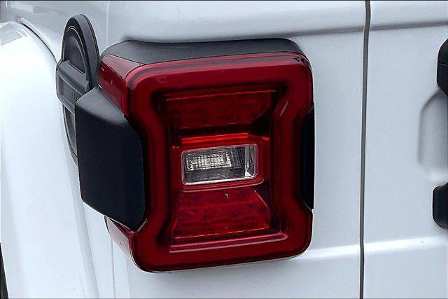 Photo of 2024 Bright White Clearcoat Jeep Wrangler