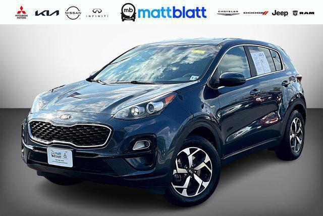 Photo of 2022 Pacific Blue Kia Sportage