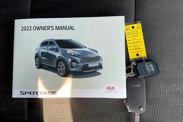 Photo of 2022 Pacific Blue Kia Sportage