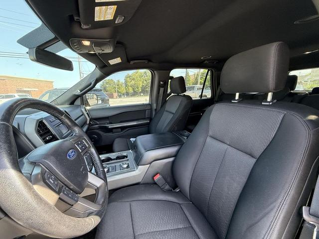 Photo of 2018 Magnetic Ford Expedition