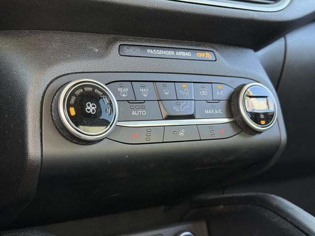 Photo of 2020 Star White Metallic Tri-Coat Ford Escape