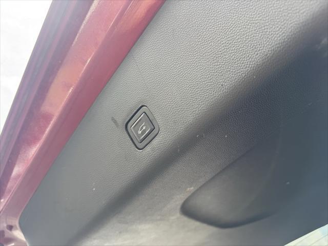 Photo of 2018 Cajun Red Tintcoat Chevrolet Traverse