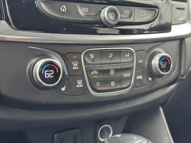 Photo of 2018 Cajun Red Tintcoat Chevrolet Traverse