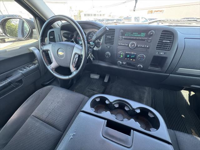 Photo of 2013 Graystone Metallic Chevrolet Silverado 1500