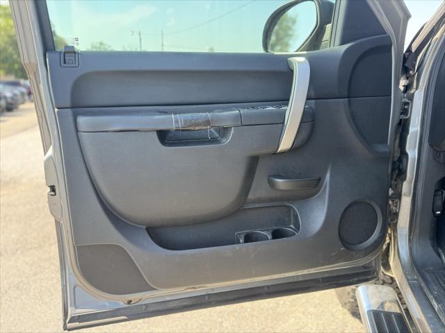 Photo of 2013 Graystone Metallic Chevrolet Silverado 1500