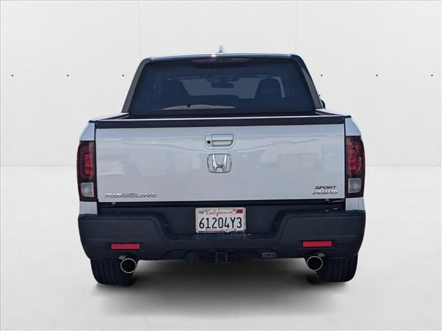 Photo of 2023 Platinum White Pearl Honda Ridgeline