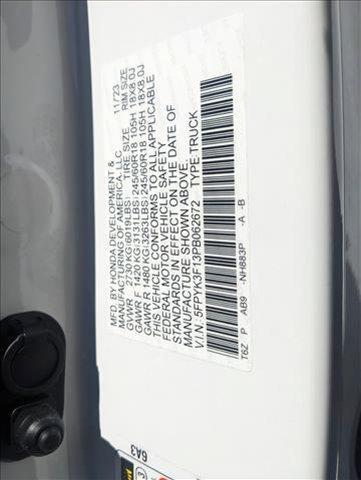 Photo of 2023 Platinum White Pearl Honda Ridgeline