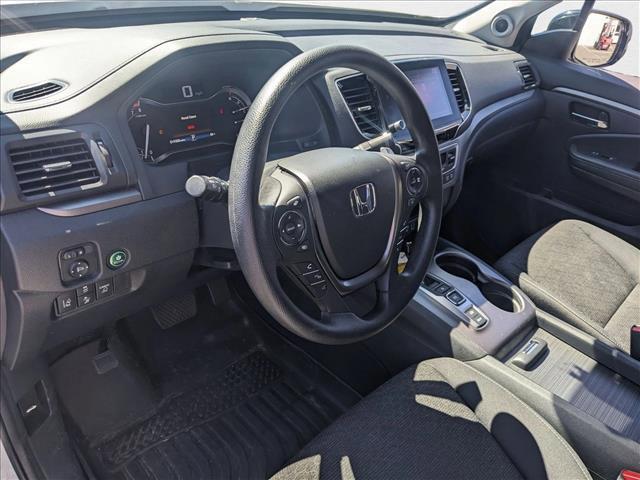 Photo of 2023 Platinum White Pearl Honda Ridgeline