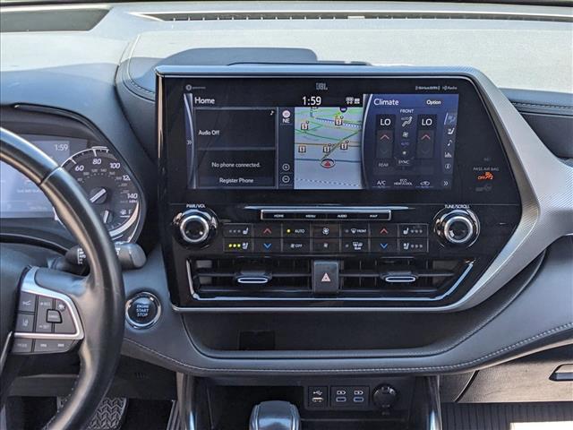 Photo of 2022 Ruby Flare Pearl Toyota Highlander
