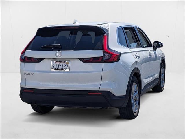 Photo of 2024 Platinum White Pearl Honda CR-V