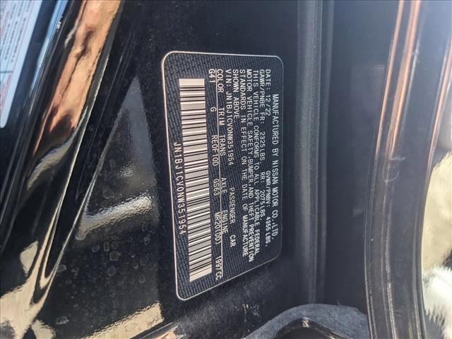 Photo of 2022 Magnetic Black Pearl Nissan Rogue Sport