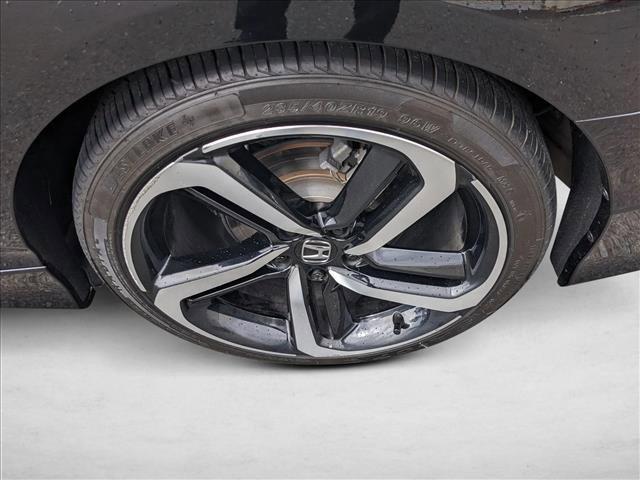 Photo of 2019 Crystal Black Pearl Honda Accord