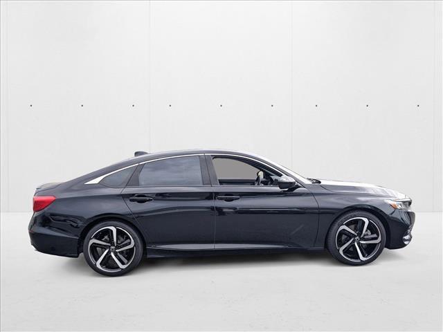 Photo of 2019 Crystal Black Pearl Honda Accord