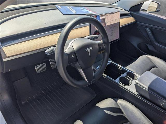 Photo of 2021 Pearl White Multi-Coat Tesla Model 3