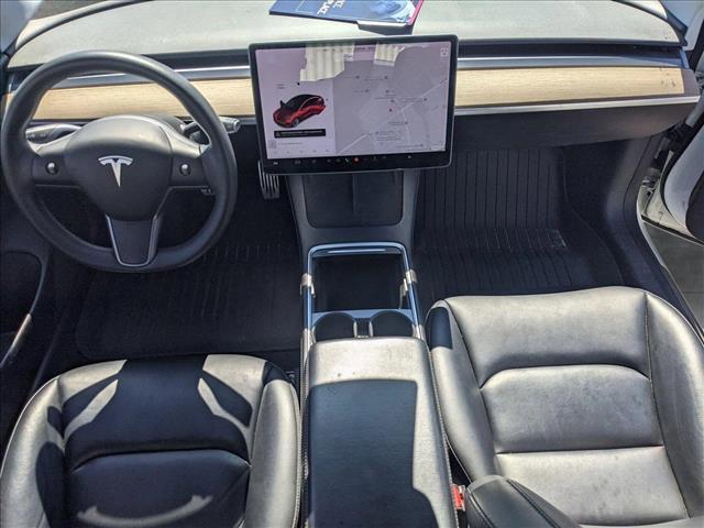 Photo of 2021 Pearl White Multi-Coat Tesla Model 3