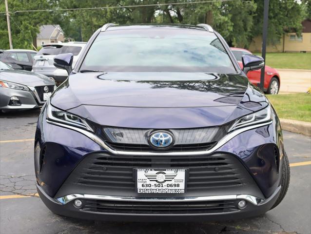 Photo of 2024 Blue Toyota Venza