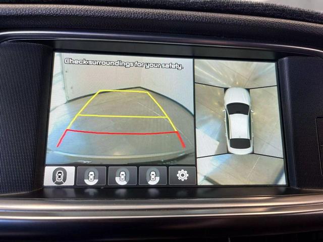 Photo of 2017 Titanium Silver Kia Optima