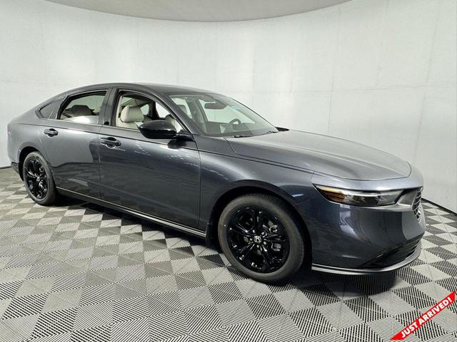 Photo of 2025 Meteorite Gray Metallic Honda Accord
