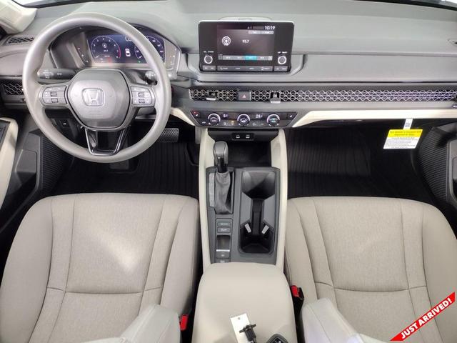 Photo of 2025 Meteorite Gray Metallic Honda Accord