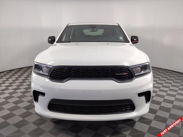 Photo of 2023 White Knuckle Clearcoat Dodge Durango