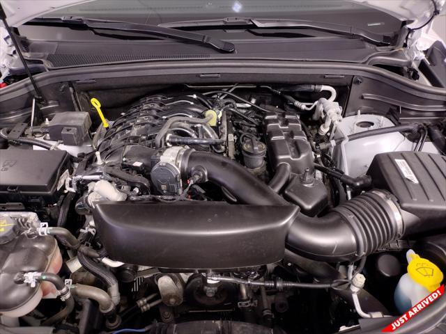 Photo of 2023 White Knuckle Clearcoat Dodge Durango