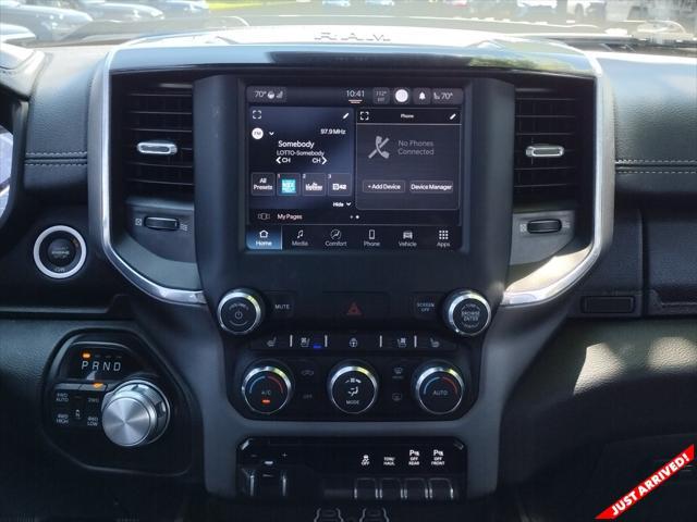 Photo of 2022 Bright White Clearcoat RAM 1500