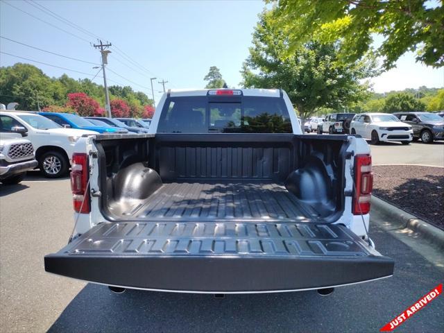 Photo of 2022 Bright White Clearcoat RAM 1500