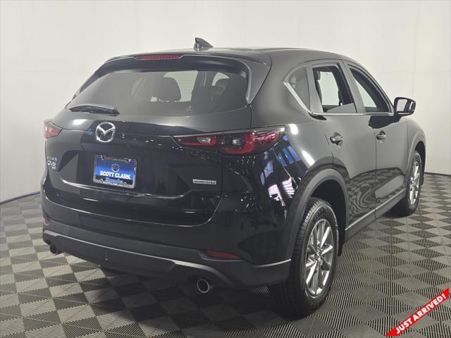 Photo of 2022 Jet Black Mica Mazda CX-5
