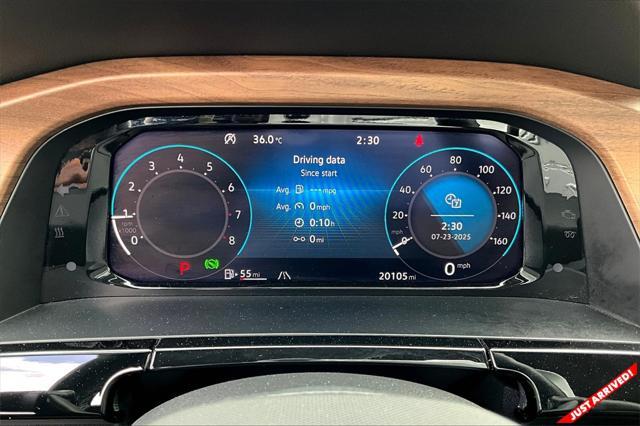 Photo of 2024 Deep Black Pearl Volkswagen Atlas