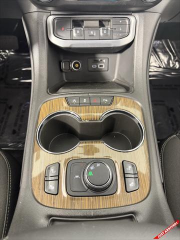 Photo of 2023 Ebony Twilight Metallic GMC Acadia