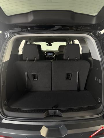 Photo of 2023 Ebony Twilight Metallic GMC Acadia