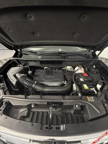Photo of 2023 Ebony Twilight Metallic GMC Acadia