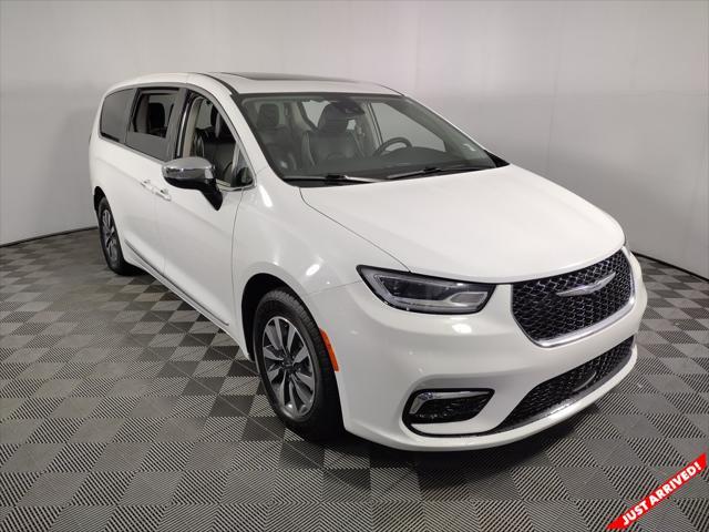 2023 Chrysler Pacifica Hybrid