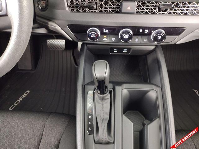 Photo of 2025 Solar Silver Metallic Honda Accord