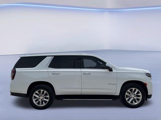Photo of 2021 Summit White Chevrolet Tahoe