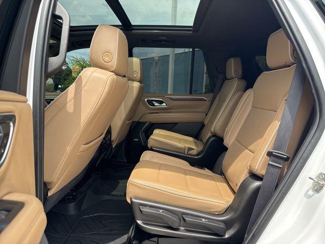 Photo of 2021 Summit White Chevrolet Tahoe
