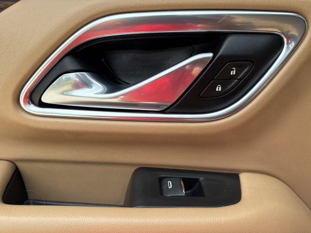 Photo of 2021 Summit White Chevrolet Tahoe