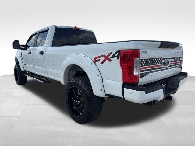 Photo of 2018 Oxford White Ford F-250