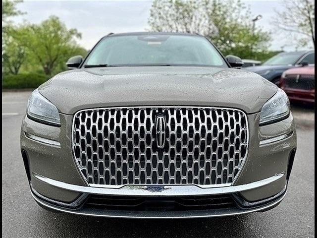 Photo of 2025 Harbor Gray Metallic Lincoln Corsair