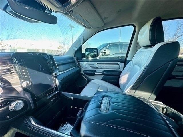 Photo of 2022 Diamond Black RAM 1500