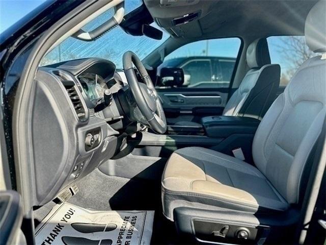 Photo of 2022 Diamond Black RAM 1500