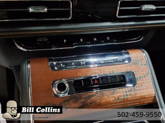 Photo of 2025 Black Metallic Lincoln Aviator