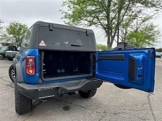 Photo of 2025 Blue Metallic Ford Bronco